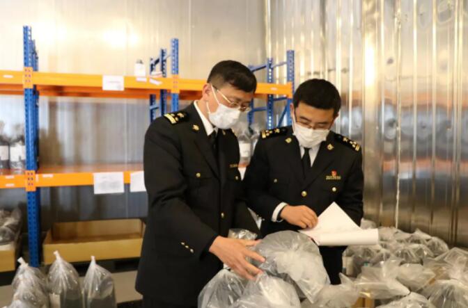 <a href='http://m.taoyyy.net' title='危險品運輸' >危險品運輸</a>