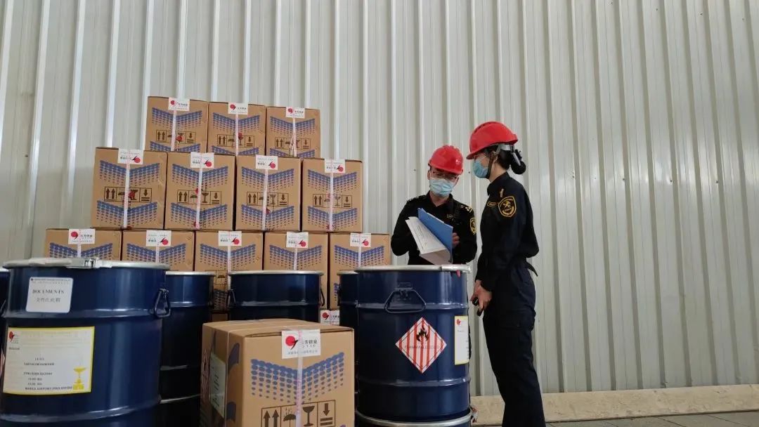 中港<a href='http://m.taoyyy.net' title='危險品海運' >危險品海運</a>