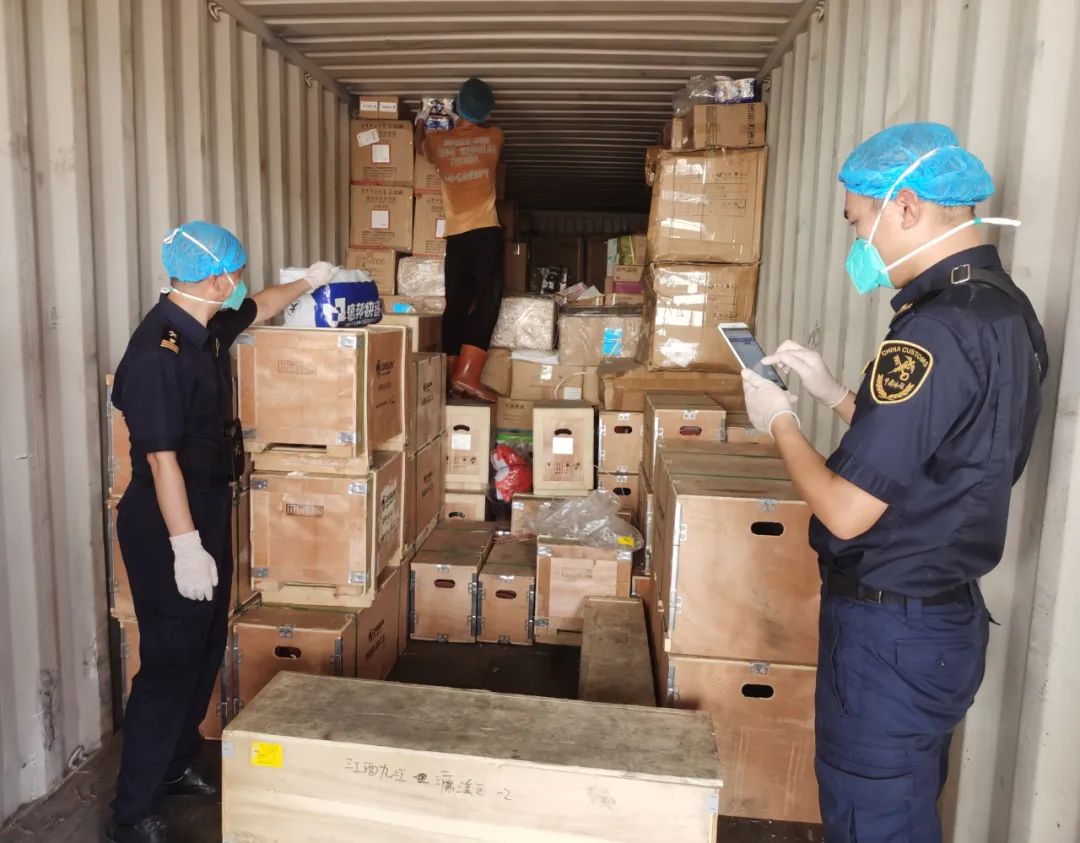 <a href='http://m.taoyyy.net' title='危險(xiǎn)品海運(yùn)' >危險(xiǎn)品海運(yùn)</a>